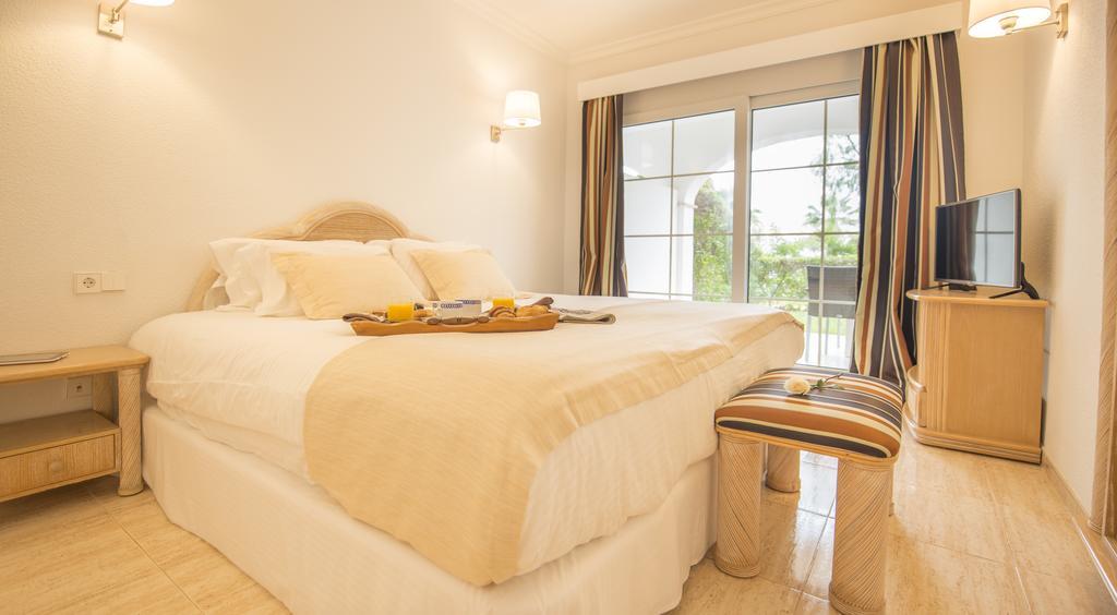 Cala D´Or オナ ビレッジ カラ ドールアパートホテル 部屋 写真